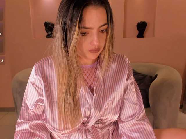 AmyWoods live cam on BongaCams