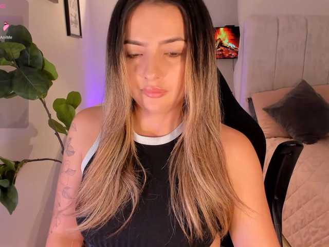 AmyWoods live cam on BongaCams