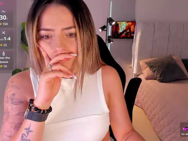 AmyWoods live cam on BongaCams