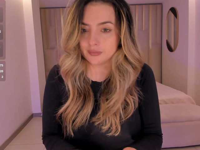 AmyWoods live cam on BongaCams