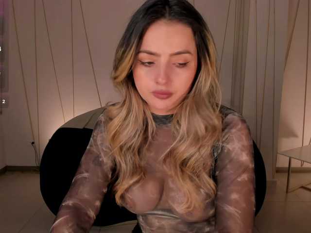 AmyWoods live cam on BongaCams