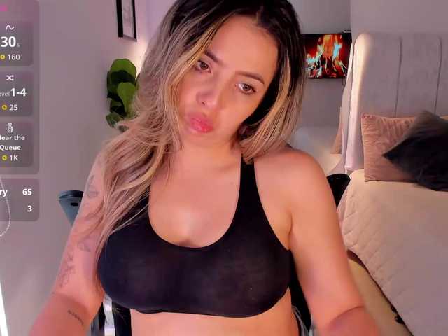 AmyWoods live cam on BongaCams
