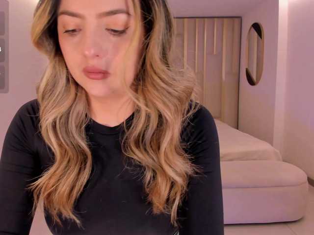 AmyWoods live cam on BongaCams