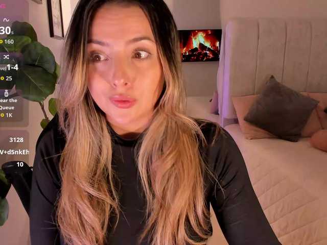 AmyWoods live cam on BongaCams