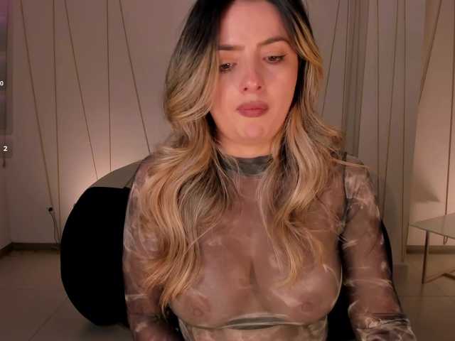 AmyWoods live cam on BongaCams