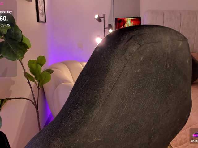 AmyWoods live cam on BongaCams