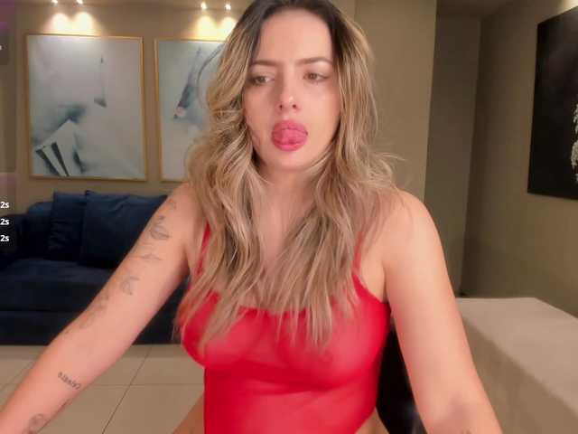 AmyWoods live cam on BongaCams