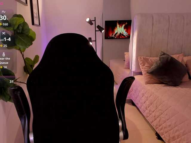 AmyWoods live cam on BongaCams
