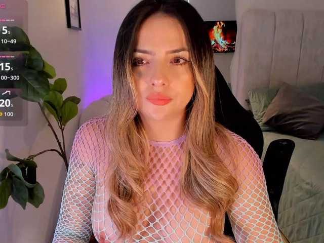 AmyWoods live cam on BongaCams