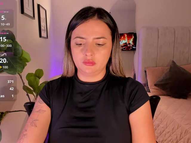 AmyWoods live cam on BongaCams