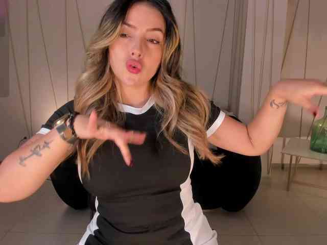 AmyWoods webcam