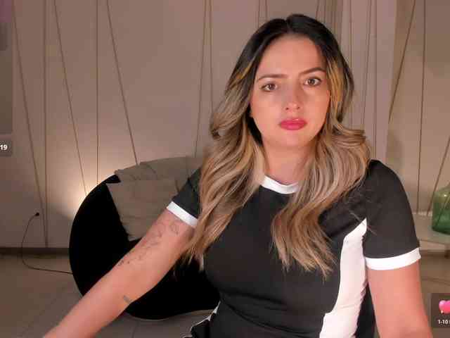 AmyWoods webcam