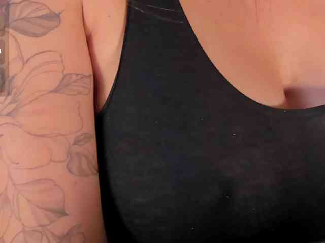 AmyWoods webcam