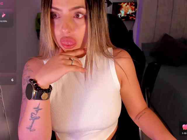 AmyWoods webcam