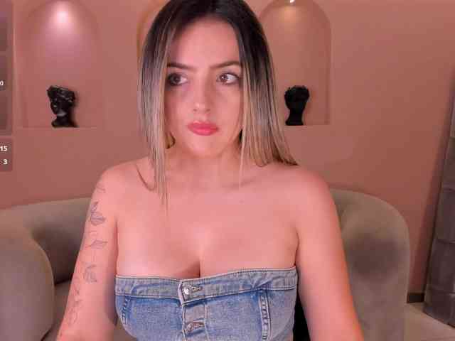 AmyWoods webcam