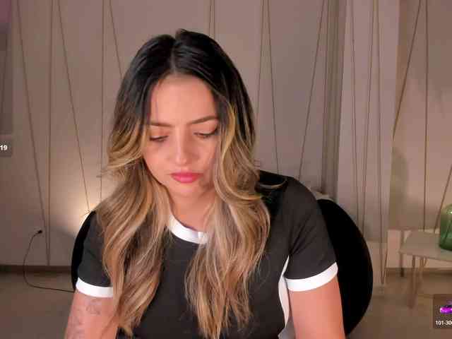 AmyWoods webcam