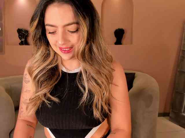 AmyWoods webcam