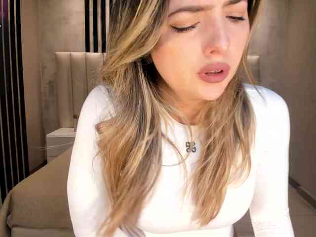 AmyWoods webcam
