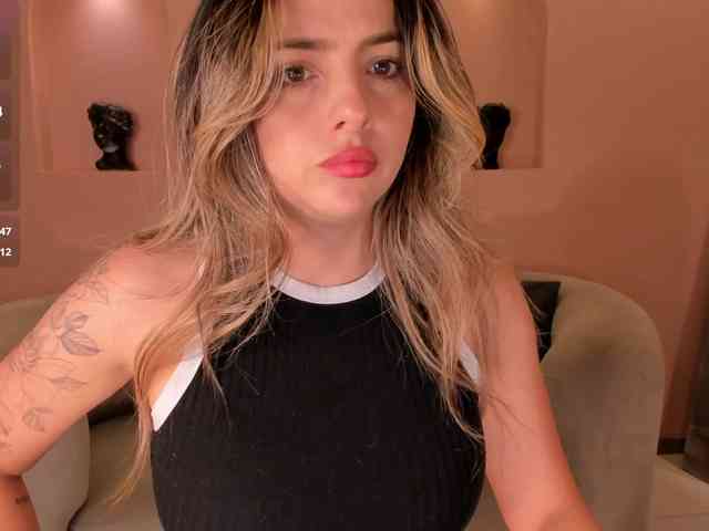 AmyWoods webcam