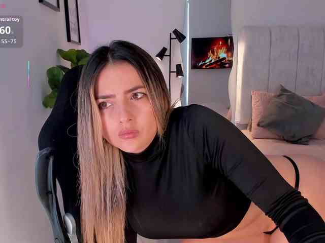 AmyWoods Live Webcam on BongaCams