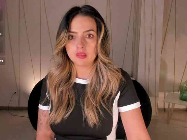 AmyWoods webcam