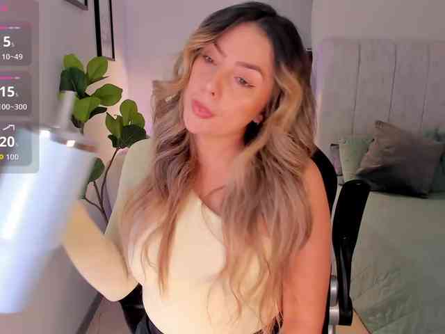 AmyWoods AmyWoods