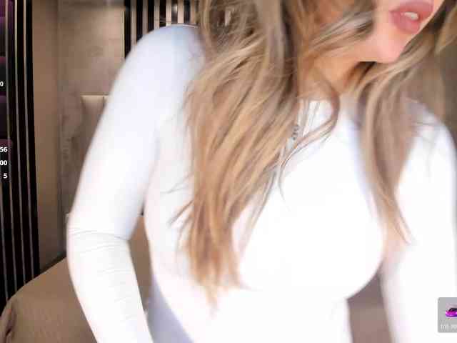 AmyWoods webcam