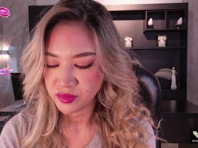 RebeccaHudson live cam on BongaCams