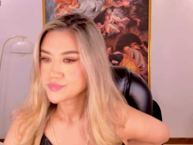 RebeccaHudson live cam on BongaCams