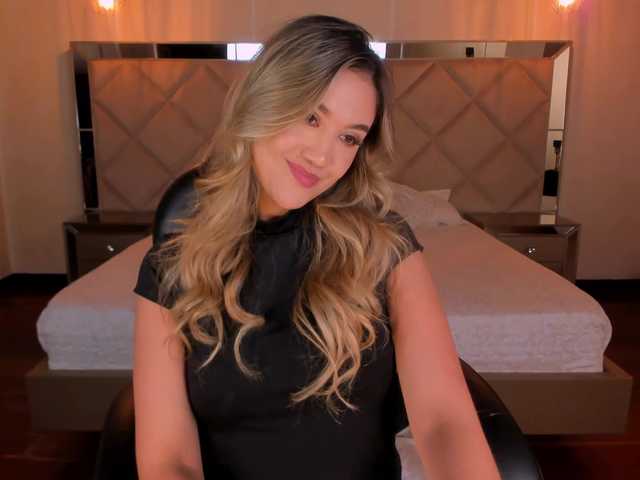 RebeccaHudson live cam