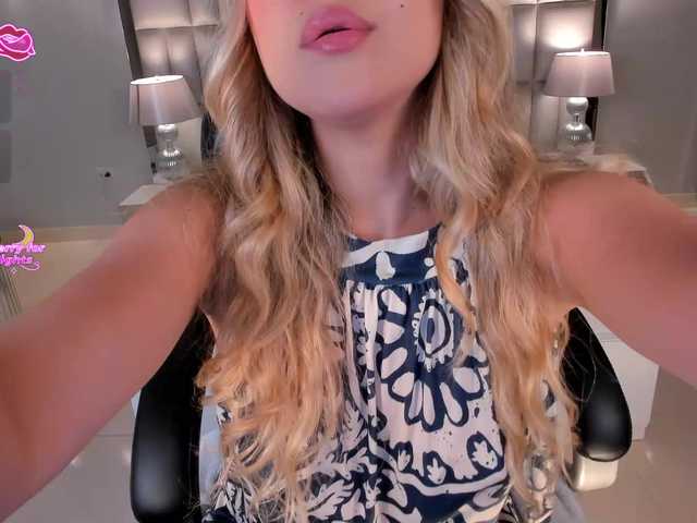 RebeccaHudson live cam on BongaCams