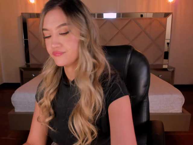 RebeccaHudson live cam