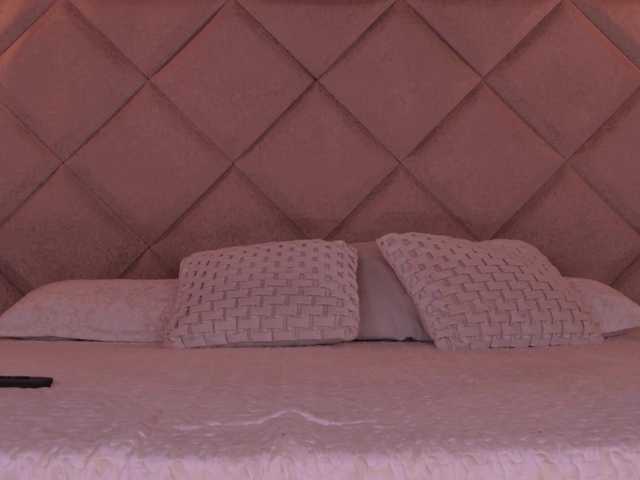 rebeccahudson cam belle