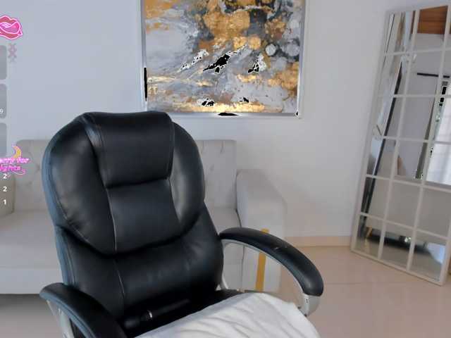 RebeccaHudson live cam on BongaCams