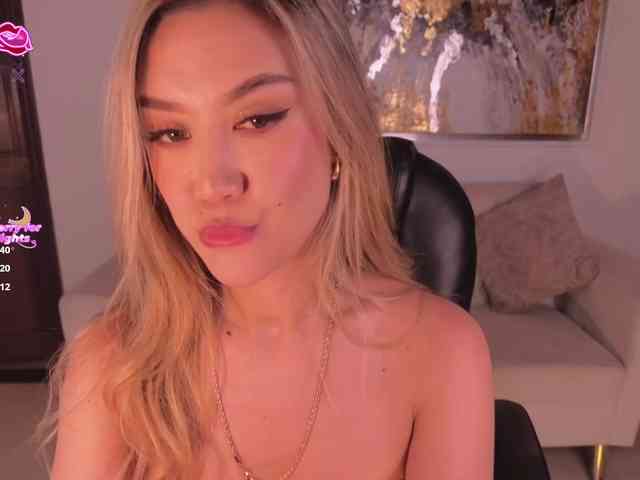 RebeccaHudson webcam