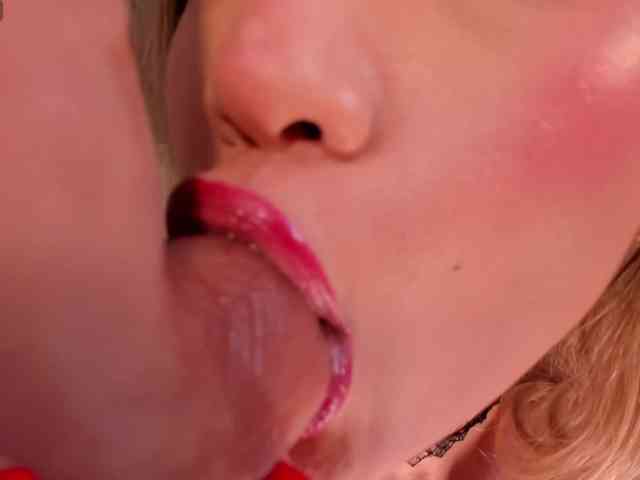 RebeccaHudson webcam