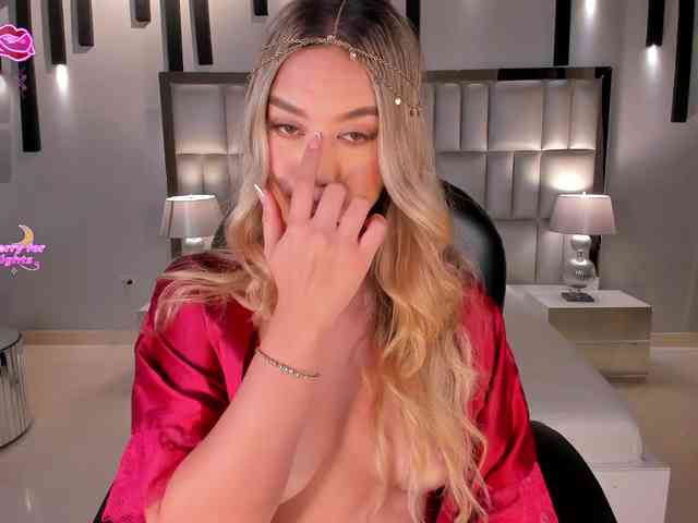 RebeccaHudson webcam