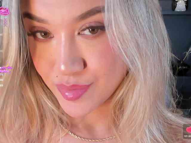 RebeccaHudson webcam