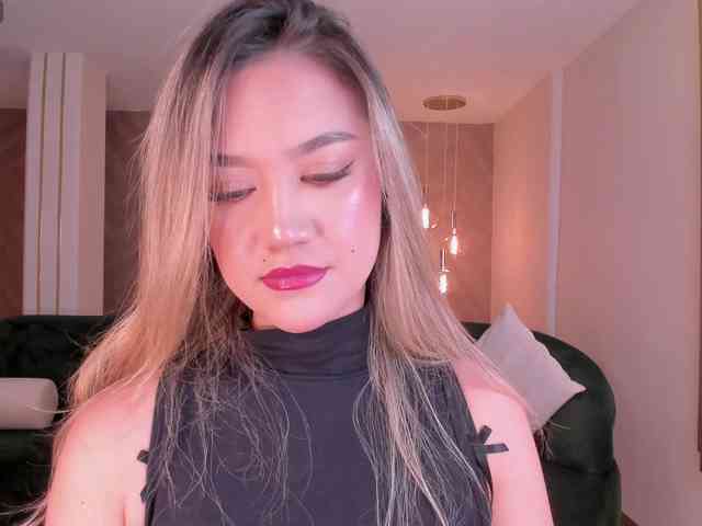 RebeccaHudson webcam