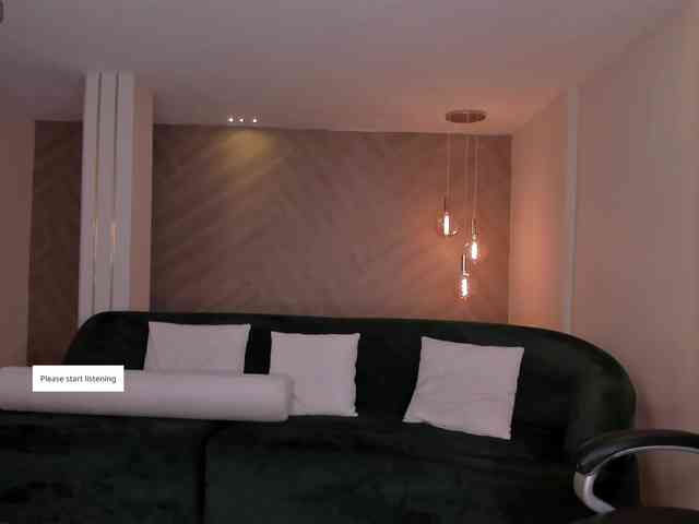 RebeccaHudson webcam