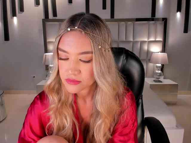 RebeccaHudson webcam