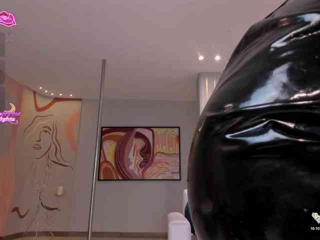 RebeccaHudson webcam