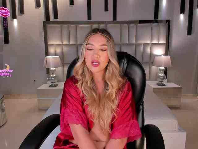 RebeccaHudson webcam