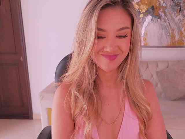 RebeccaHudson webcam