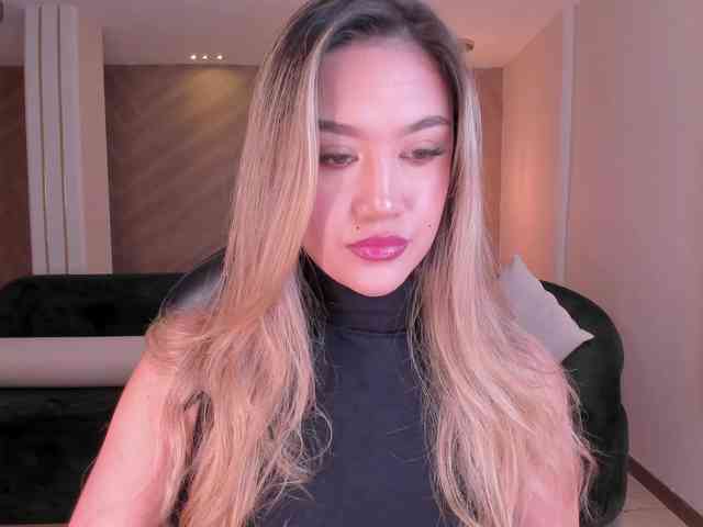 RebeccaHudson webcam