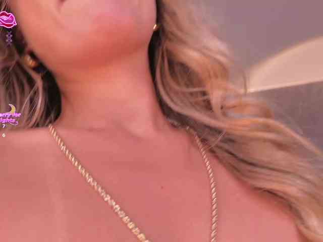 RebeccaHudson webcam