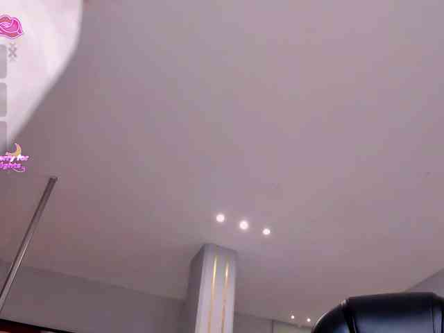 RebeccaHudson webcam