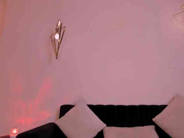 RebeccaHudson webcam