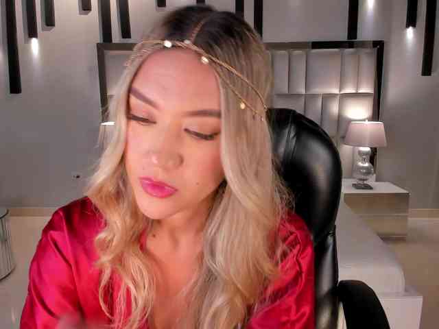 RebeccaHudson RebeccaHudson
