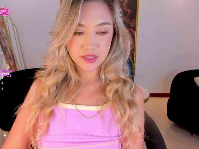 RebeccaHudson webcam